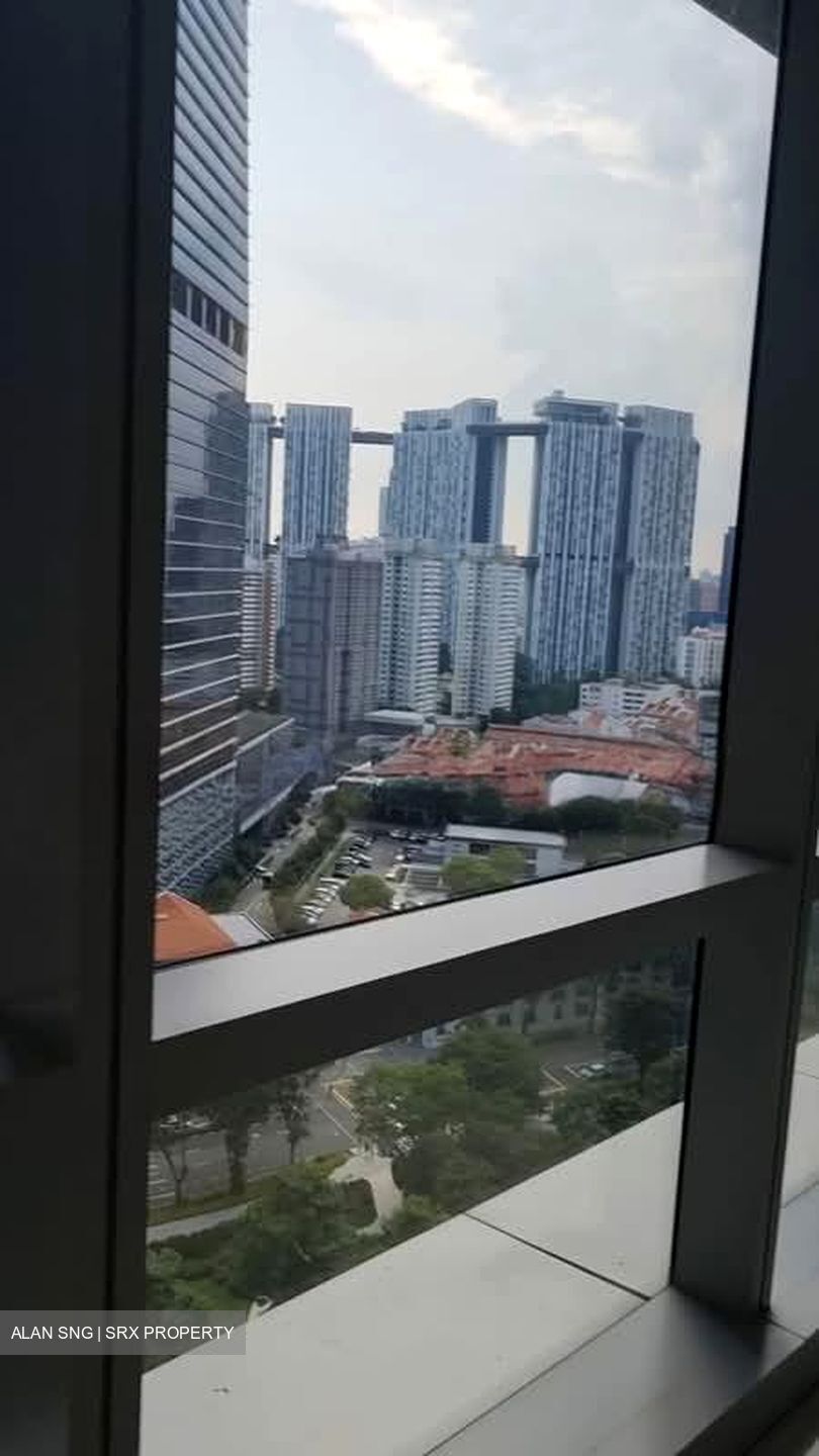 Sbf Center (D1), Office #566771411